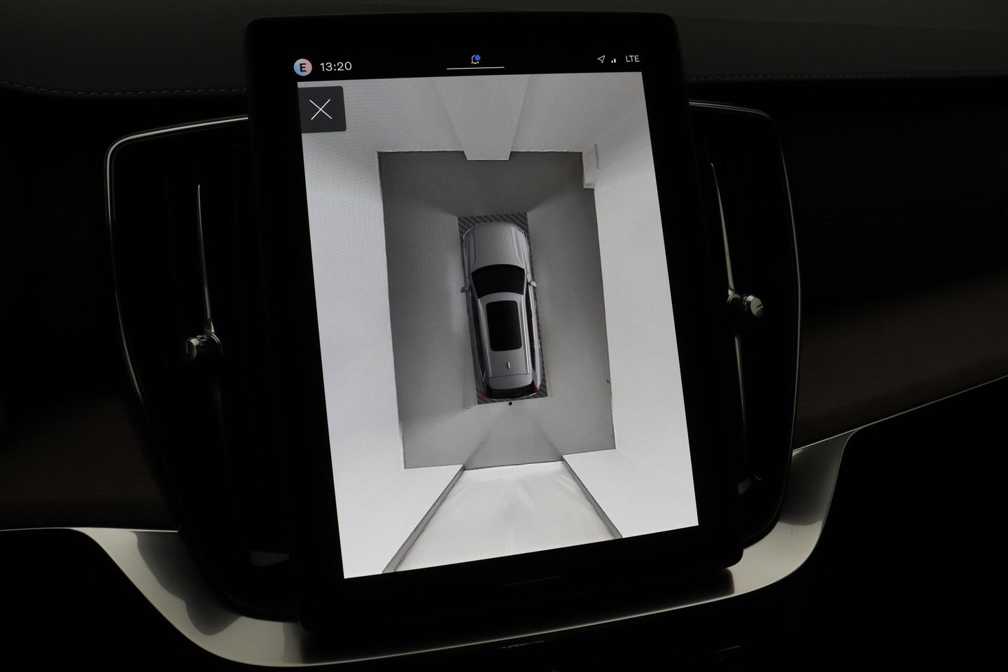 Volvo XC90 T8 Ultra Dark | Harman/Kardon | Panoramadak | Head-Up | Trekhaak | 360° Camera | Pilot Assist