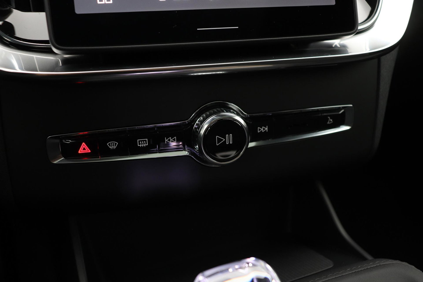 Volvo XC90 T8 Ultra Dark | Harman/Kardon | Panoramadak | Head-Up | Trekhaak | 360° Camera | Pilot Assist