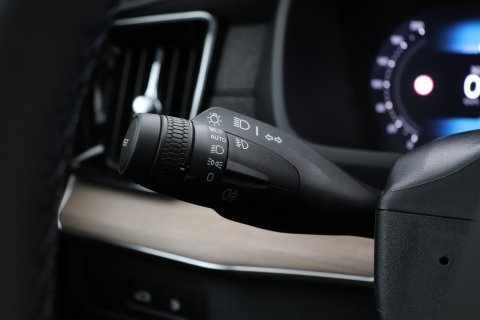 Volvo XC90 T8 Ultra Dark | Harman/Kardon | Panoramadak | Head-Up | Trekhaak | 360° Camera | Pilot Assist