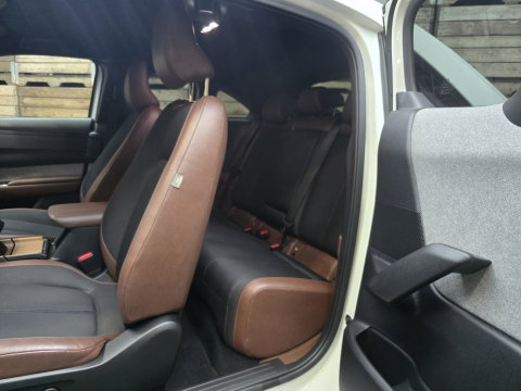 Mazda MX-30 E-SkyActiv 145 First Edition 36 kWh Clima Cruise Navi PDC LM