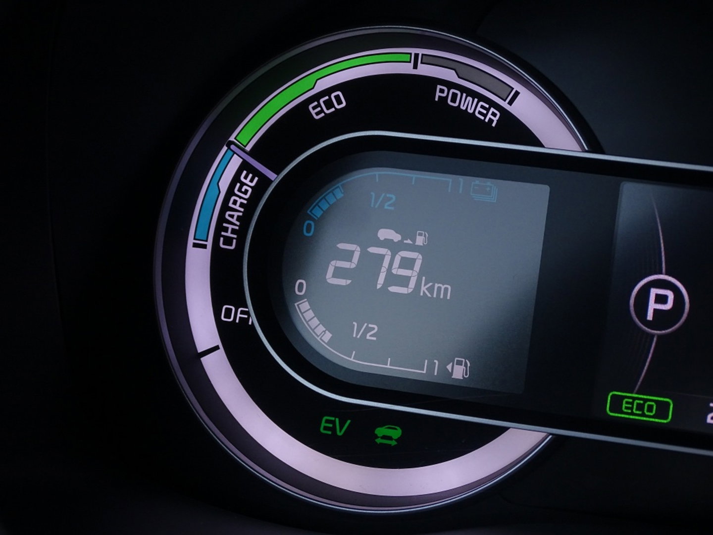 Kia Niro 1.6 GDi 141PK automaat / luxe pakket / LED / *NAP*