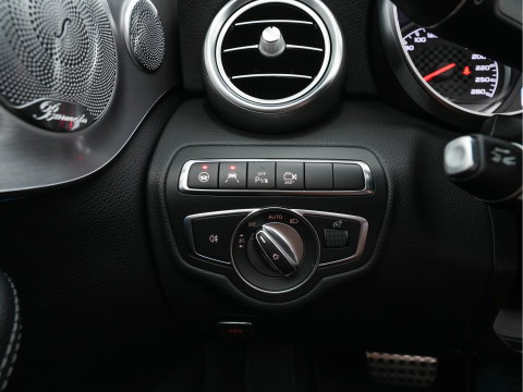 Mercedes-Benz C-Klasse Cabrio AMG 43 4MATIC Night Edition Aut. *LEDER | BURMESTER-AUDIO | FULL-LED | HEATED/VENTILATED-SPORTSEATS | NAVI-FULLMAP | SHIFTPADDLES | CAMERA | BLINDSPOT | ADAPTIVE-CRUISE | LANE-ASSIST | KEYLESS | AMBIENTLIGHT | MEMORY ..