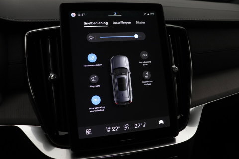 Volvo XC90 T8 Ultra Dark | Bowers&Wilkins | Luchtvering | Panoramadak | Trekhaak | 360° Camera | Massage | Head-Up | 22 Inch