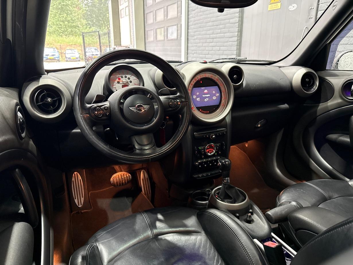 MINI Countryman 1.6 Cooper S | Panoramadak | Leder | Stoelverwarming | Cruise Control | Navigatie | Automaat | Sportstoelen | PDC