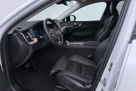 Volvo XC60 T8 Plus Dark | ACC | Harman/Kardon | Panoramadak | Head-Up | Memory | Stoelventilatie