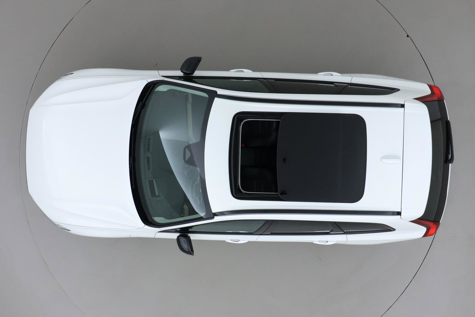 Volvo XC60 T8 Plus Dark | ACC | Harman/Kardon | Panoramadak | Head-Up | Memory | Stoelventilatie