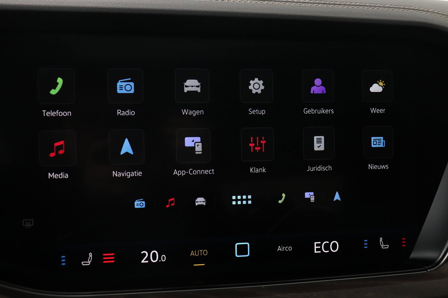 Volkswagen Touareg 3.0 TSi eHybrid 4MOTION Elegance | Luchtvering | Trekhaak | Panoramadak | Head-Up | 360 Camera | Ventilatie | Stoel+Stuurverwarming