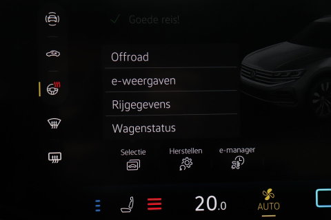 Volkswagen Touareg 3.0 TSi eHybrid 4MOTION Elegance | Luchtvering | Trekhaak | Panoramadak | Head-Up | 360 Camera | Ventilatie | Stoel+Stuurverwarming