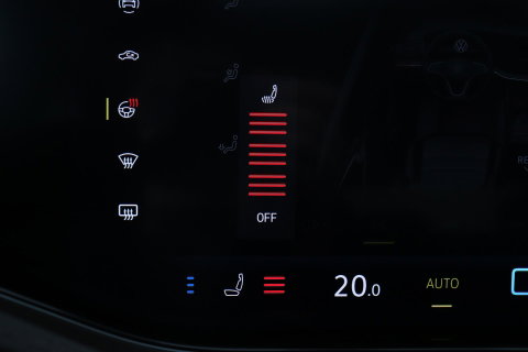 Volkswagen Touareg 3.0 TSi eHybrid 4MOTION Elegance | Luchtvering | Trekhaak | Panoramadak | Head-Up | 360 Camera | Ventilatie | Stoel+Stuurverwarming