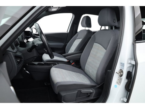 Volkswagen ID.3 Pro 58 kWh | Rijklaar! | Adapt. Cruise | Navi |  Apple CarPlay & Android Auto | Stoelverw. | DAB
