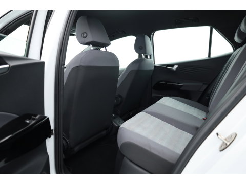 Volkswagen ID.3 Pro 58 kWh | Rijklaar! | Adapt. Cruise | Navi |  Apple CarPlay & Android Auto | Stoelverw. | DAB