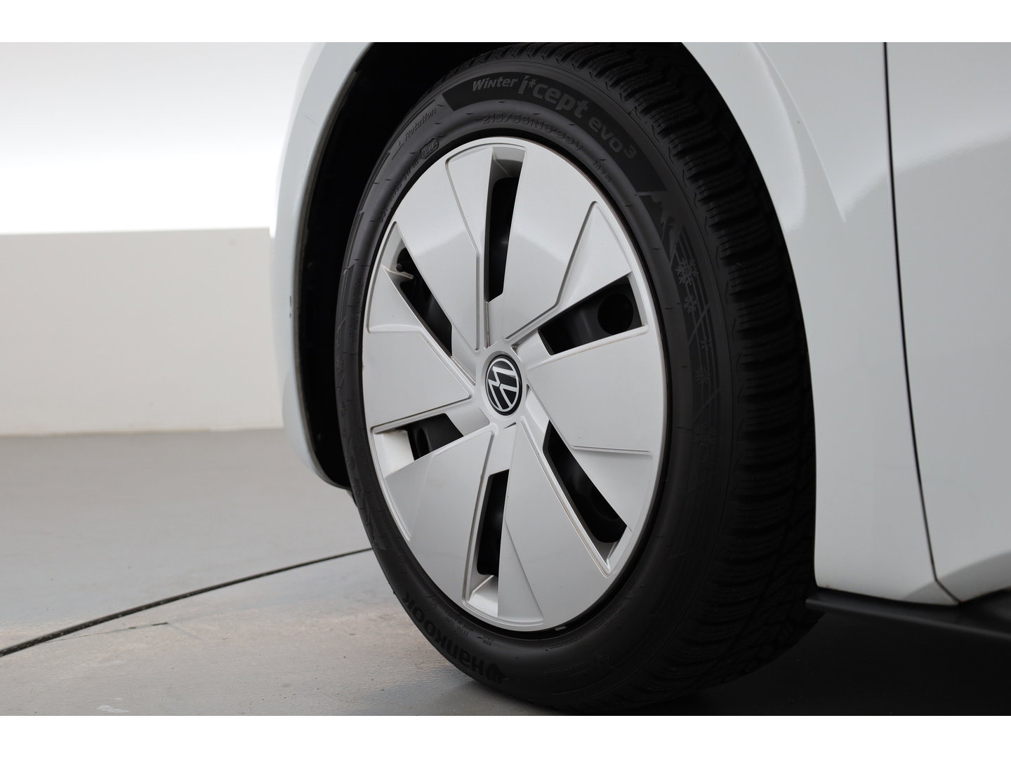 Volkswagen ID.3 Pro 58 kWh | Rijklaar! | Adapt. Cruise | Navi |  Apple CarPlay & Android Auto | Stoelverw. | DAB