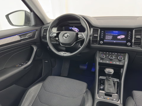 Škoda Kodiaq 1.5 TSI Business Edition [7-Pers.] (INCL.BTW) Aut. *LEATHER-FABRIC | FULL-LED | DIGI-COCKPIT | ADAPTIVE-CRUISE | HEATED-COMFORTSEATS | CAMERA | KEYLESS | NAVI-FULLMAP | AMBIENT-LIGHT | DAB+ | SHIFT-PADDLES | ECC | PDC | 19''AL