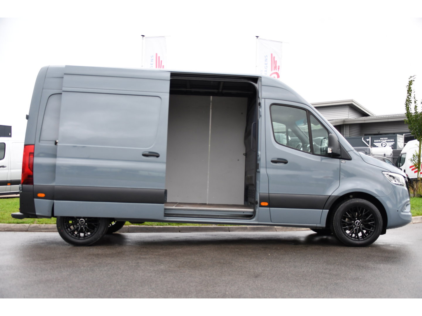 Mercedes-Benz Sprinter 314 2.2 CDI L2H2 PB Edition 360 Camera, Carplay, Cruise, LED, 10,5'' Mbux, Automaat, 143pk, Geveerde Stoel, NAVI, Uniek!