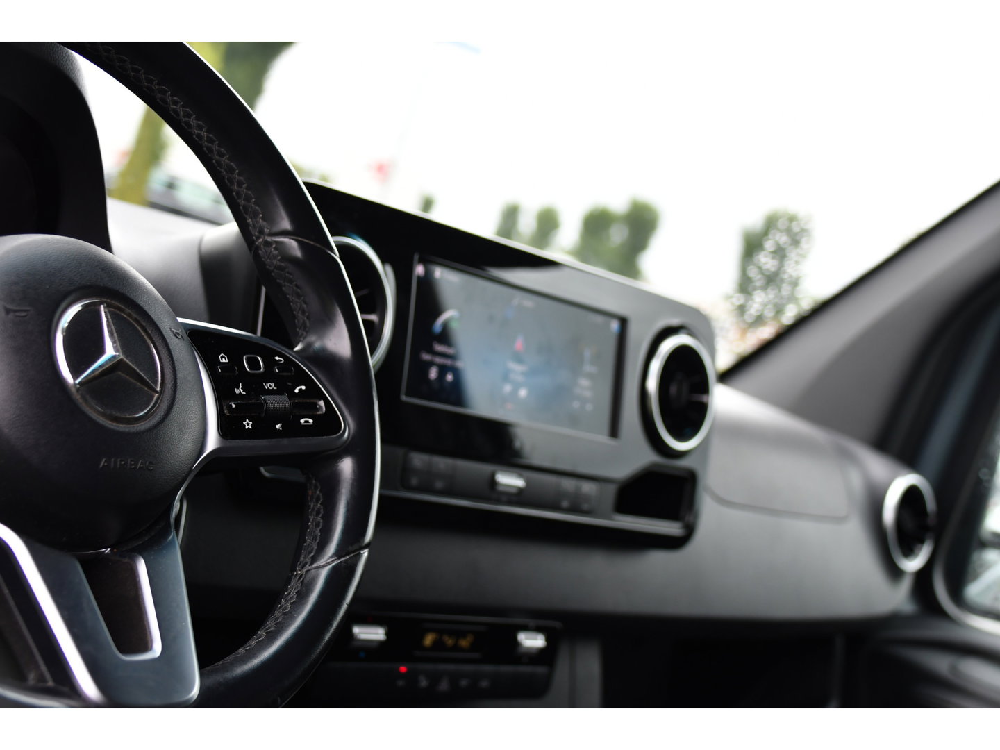 Mercedes-Benz Sprinter 314 2.2 CDI L2H2 PB Edition 360 Camera, Carplay, Cruise, LED, 10,5'' Mbux, Automaat, 143pk, Geveerde Stoel, NAVI, Uniek!