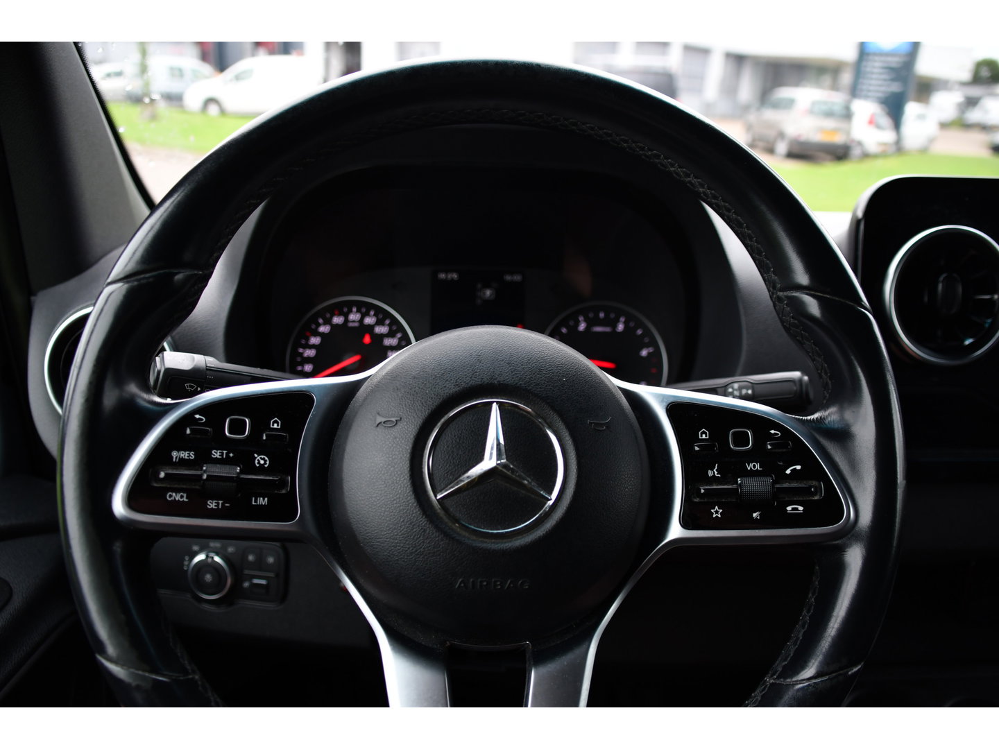 Mercedes-Benz Sprinter 314 2.2 CDI L2H2 PB Edition 360 Camera, Carplay, Cruise, LED, 10,5'' Mbux, Automaat, 143pk, Geveerde Stoel, NAVI, Uniek!