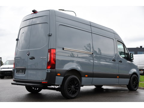 Mercedes-Benz Sprinter 314 2.2 CDI L2H2 PB Edition 360 Camera, Carplay, Cruise, LED, 10,5'' Mbux, Automaat, 143pk, Geveerde Stoel, NAVI, Uniek!