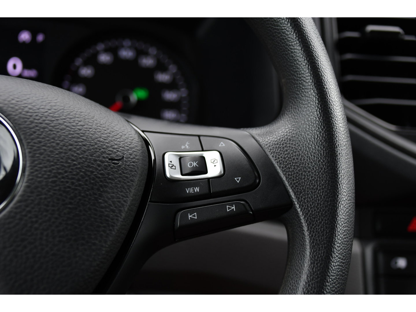 Volkswagen Crafter 35 2.0 TDI L3H3 PB Edition Adaptieve Cruise, Camera, LED, Carplay, Trekhaak, Automaat, 140pk, Sensoren, Multimedia, Uniek!