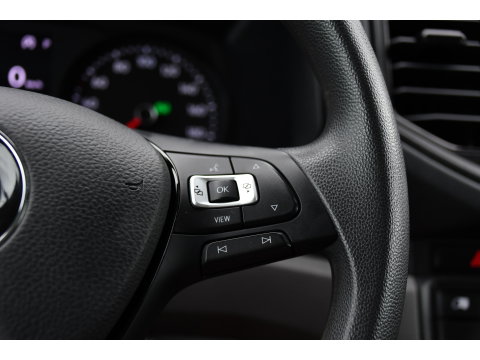 Volkswagen Crafter 35 2.0 TDI L3H3 PB Edition Adaptieve Cruise, Camera, LED, Carplay, Trekhaak, Automaat, 140pk, Sensoren, Multimedia, Uniek!