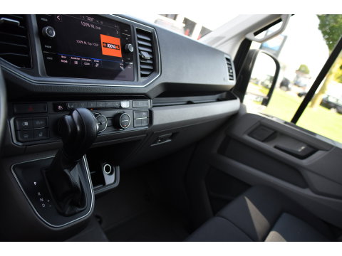 Volkswagen Crafter 35 2.0 TDI L3H2 Highline PB Edition Full Options! Adaptieve Cruise, Camera, Carplay, LED, Stuur verwarming, 177pk, Automaat, Multimedia, Stoelverwarming, Uniek!