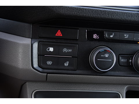 Volkswagen Crafter 35 2.0 TDI L3H2 Highline PB Edition Full Options! Adaptieve Cruise, Camera, Carplay, LED, Stuur verwarming, 177pk, Automaat, Multimedia, Stoelverwarming, Uniek!