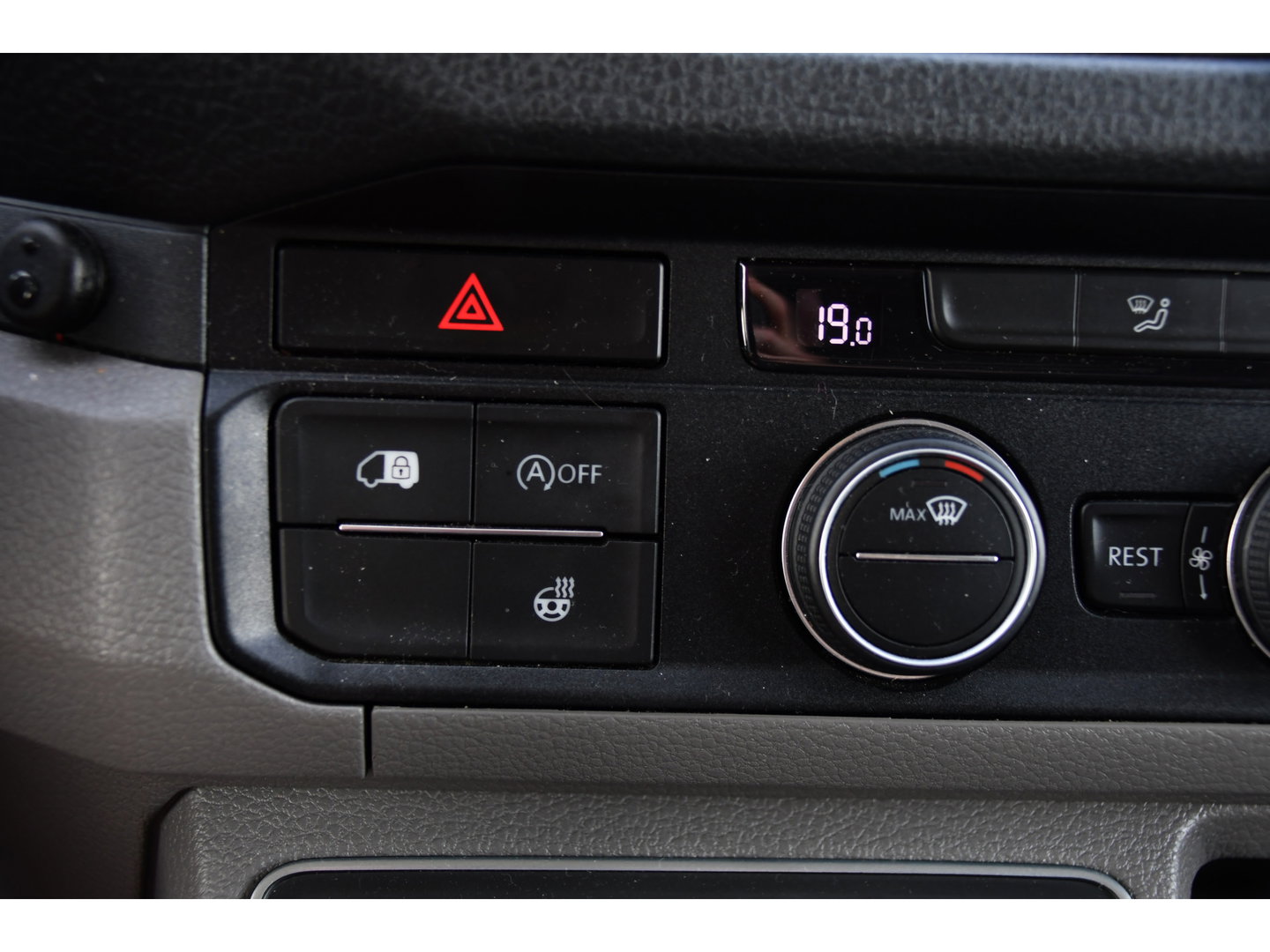 MAN TGE 3.180 35 2.0 L3H2 PB Edition MARGE! Camera, Cruise, Carplay, LED, Stuurverwarming, 177pk, Trekhaak, Automaat, Uniek!