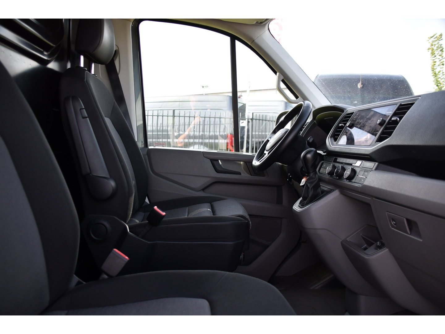 MAN TGE 3.180 35 2.0 L3H2 PB Edition MARGE! Camera, Cruise, Carplay, LED, Stuurverwarming, 177pk, Trekhaak, Automaat, Uniek!