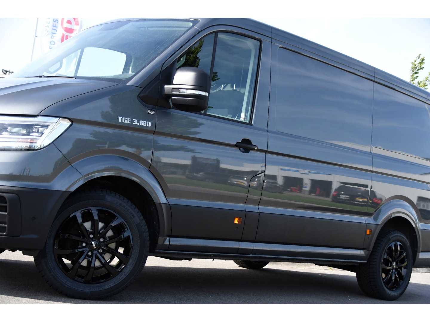 MAN TGE 3.180 35 2.0 L3H2 PB Edition MARGE! Camera, Cruise, Carplay, LED, Stuurverwarming, 177pk, Trekhaak, Automaat, Uniek!