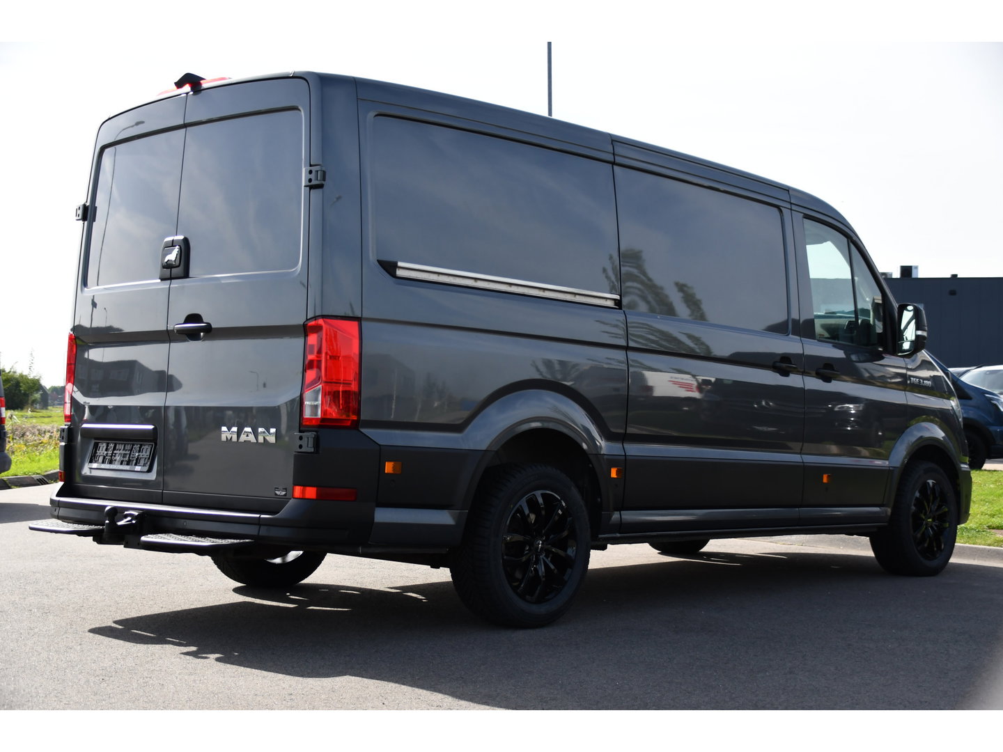 MAN TGE 3.180 35 2.0 L3H2 PB Edition MARGE! Camera, Cruise, Carplay, LED, Stuurverwarming, 177pk, Trekhaak, Automaat, Uniek!