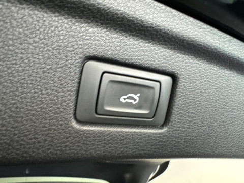 Audi A5 Sportback 40 TFSI S edition Competition Camera|Keyless|Trekhaak