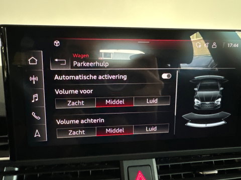 Audi A5 Sportback 40 TFSI S edition Competition Camera|Keyless|Trekhaak