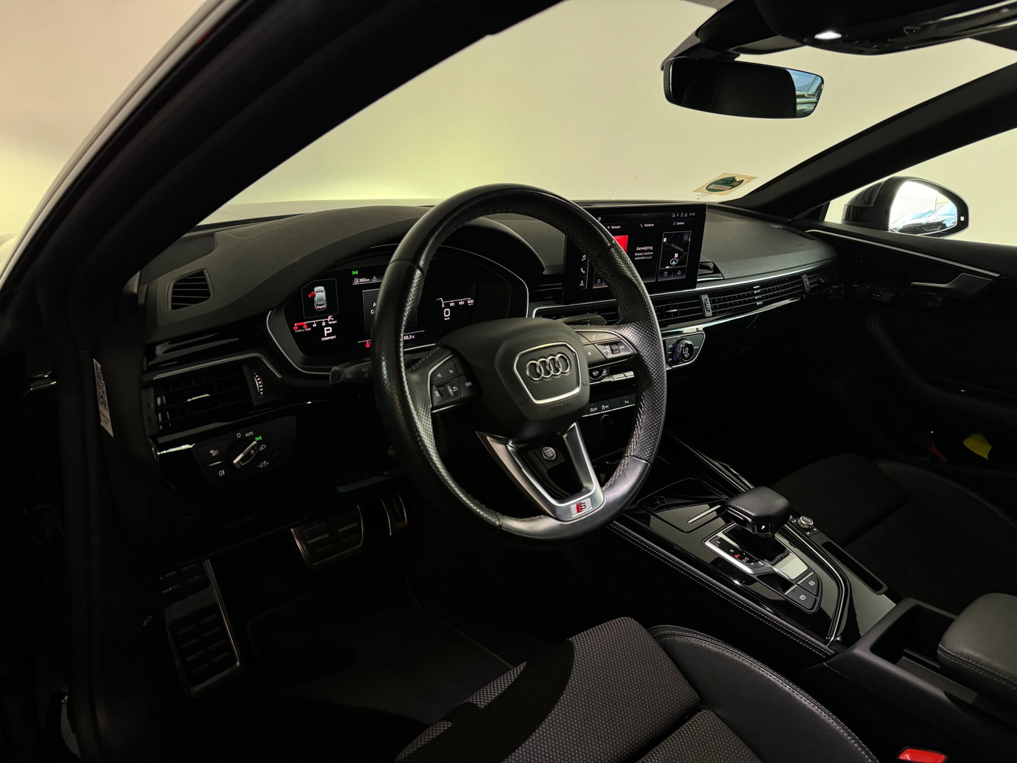 Audi A5 Sportback 40 TFSI S edition Competition Camera|Keyless|Trekhaak