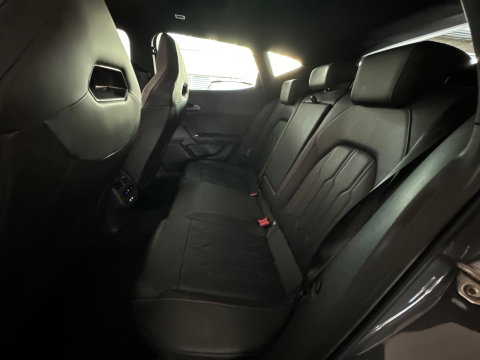CUPRA Formentor 2.0 TSI 4DRIVE Pano|Beats|Trekhaak|Keyless|Dodehoek