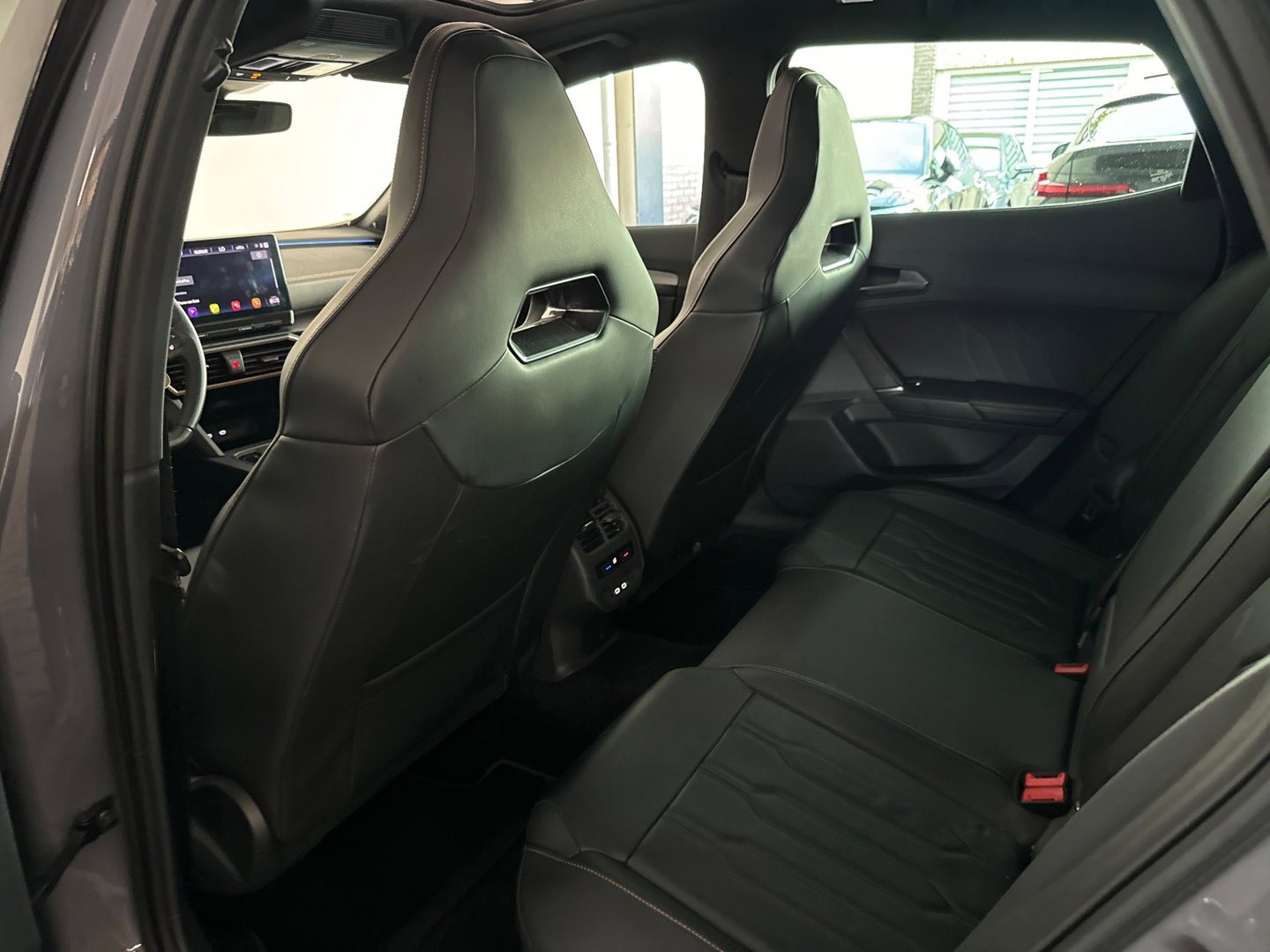 CUPRA Formentor 2.0 TSI 4DRIVE Pano|Beats|Trekhaak|Keyless|Dodehoek