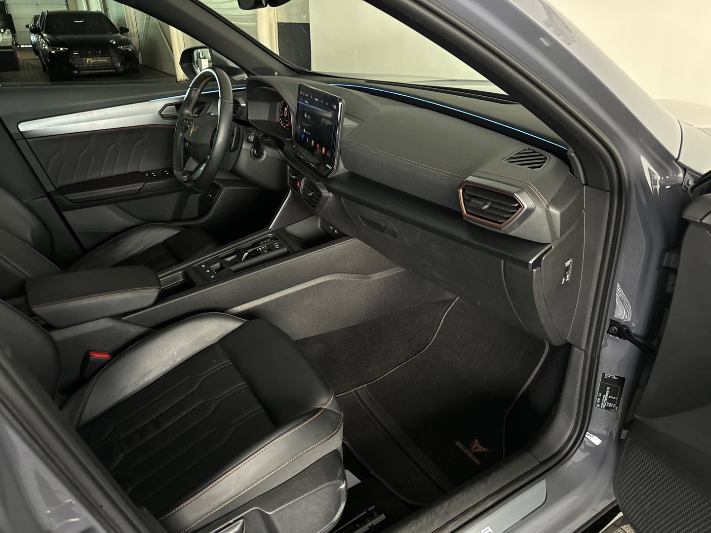 CUPRA Formentor 2.0 TSI 4DRIVE Pano|Beats|Trekhaak|Keyless|Dodehoek