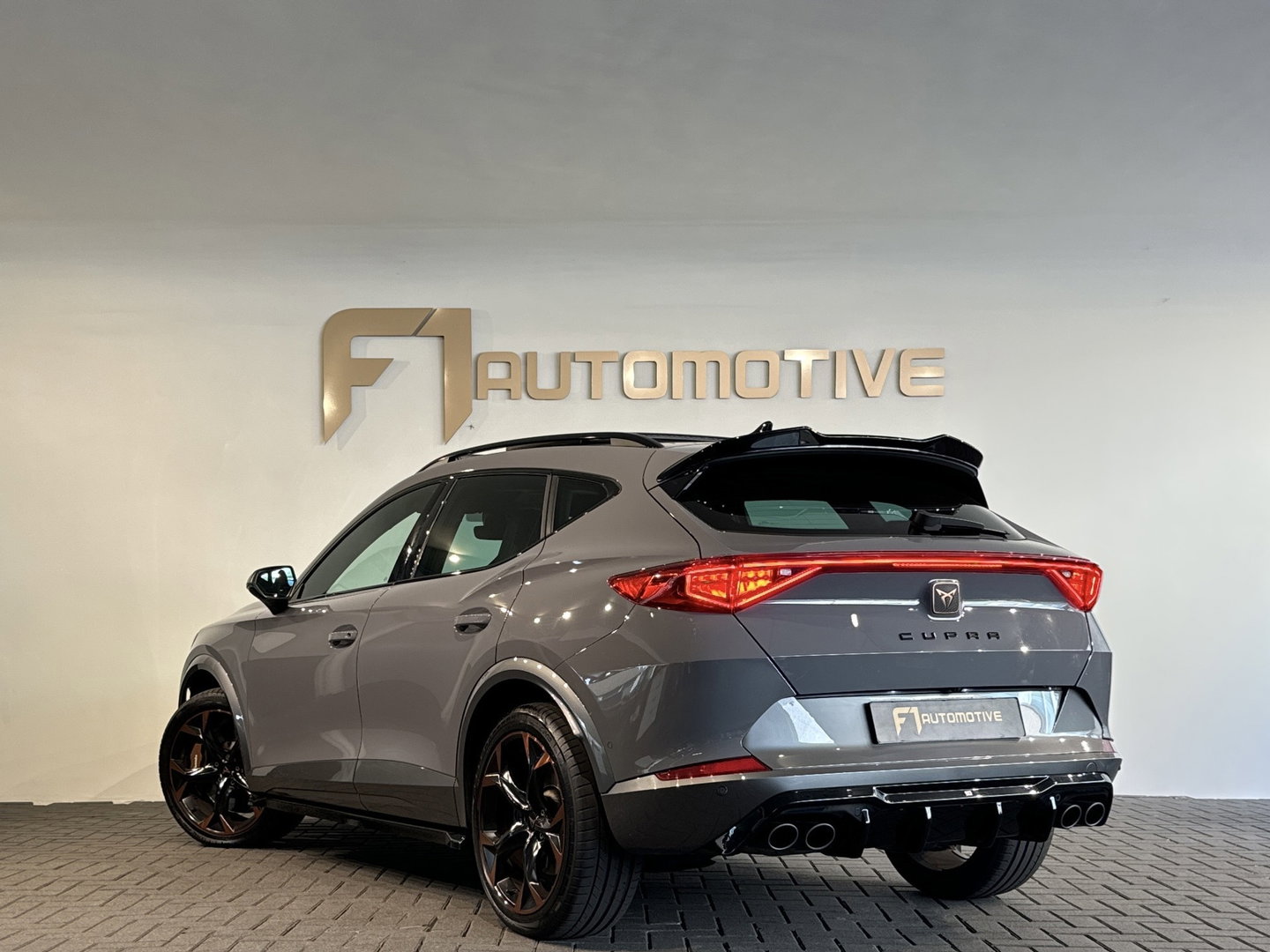 CUPRA Formentor 2.0 TSI 4DRIVE Pano|Beats|Trekhaak|Keyless|Dodehoek