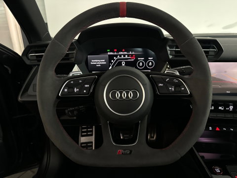 Audi RS3 Sportback 2.5 TFSI quattro Pano|Memory|HuD|B&O|Keyless|360