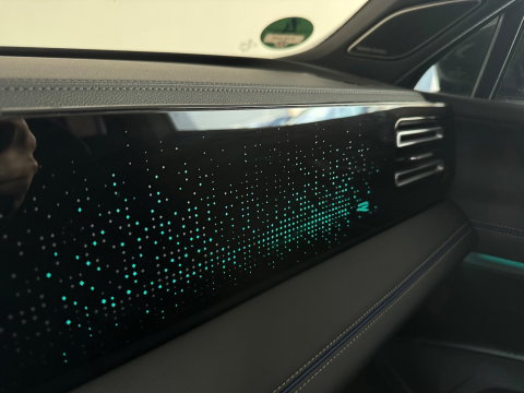 Volkswagen Tiguan 1.5 eHybrid R-Line Business Pano|H/K|Massage|HuD|Trekhaak