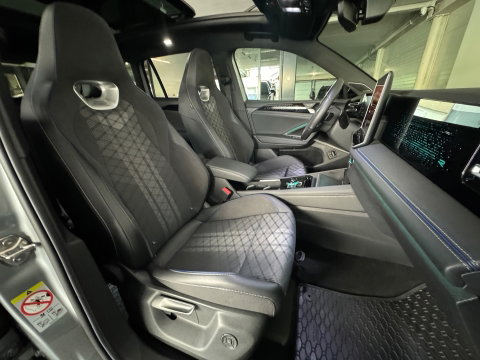 Volkswagen Tiguan 1.5 eHybrid R-Line Business Pano|H/K|Massage|HuD|Trekhaak