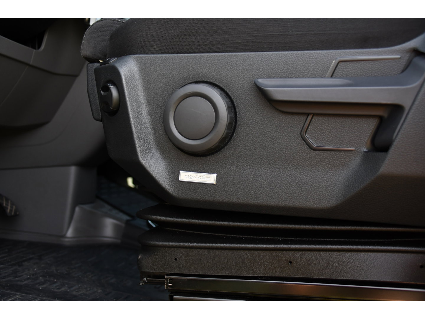 MAN TGE 3.180 35 2.0 L3H2 DC PB Edition Camera, Cruise, Carplay, LED, 177pk, Automaat, Sensoren, Multimedia, Uniek!