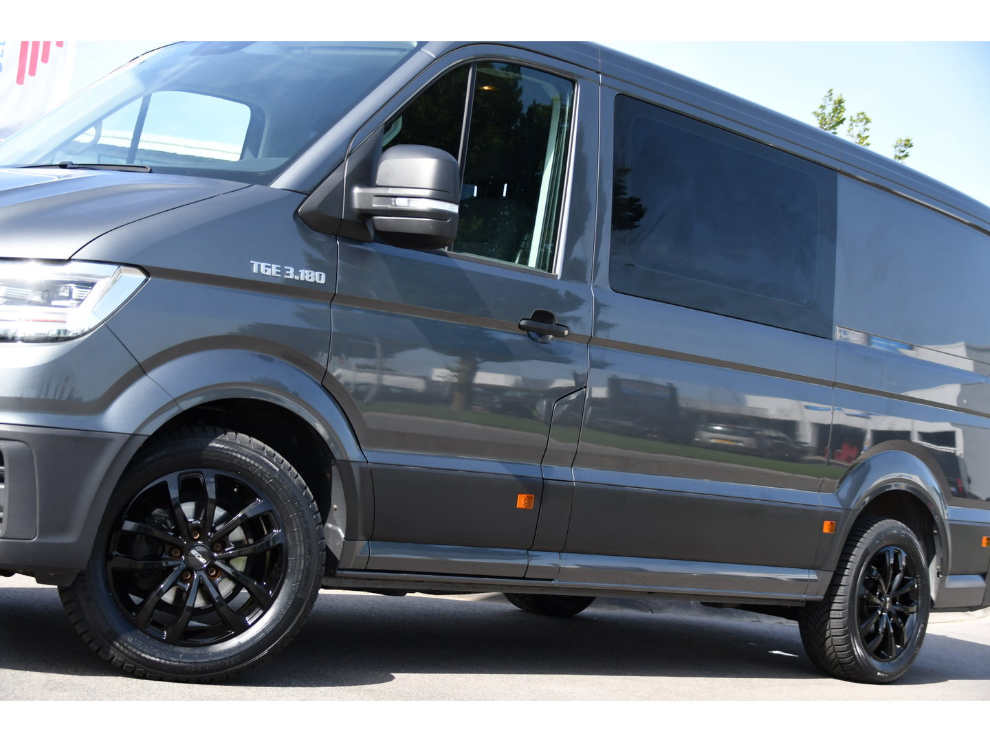 MAN TGE 3.180 35 2.0 L3H2 DC PB Edition Camera, Cruise, Carplay, LED, 177pk, Automaat, Sensoren, Multimedia, Uniek!