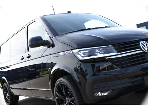 Volkswagen Transporter 2.0 TDI L2H1 30 Bulli Virtual, Cruise, Camera, Carplay, LED, Automaat, 150pk, Multimedia, Sensoren, Airco, Uniek!