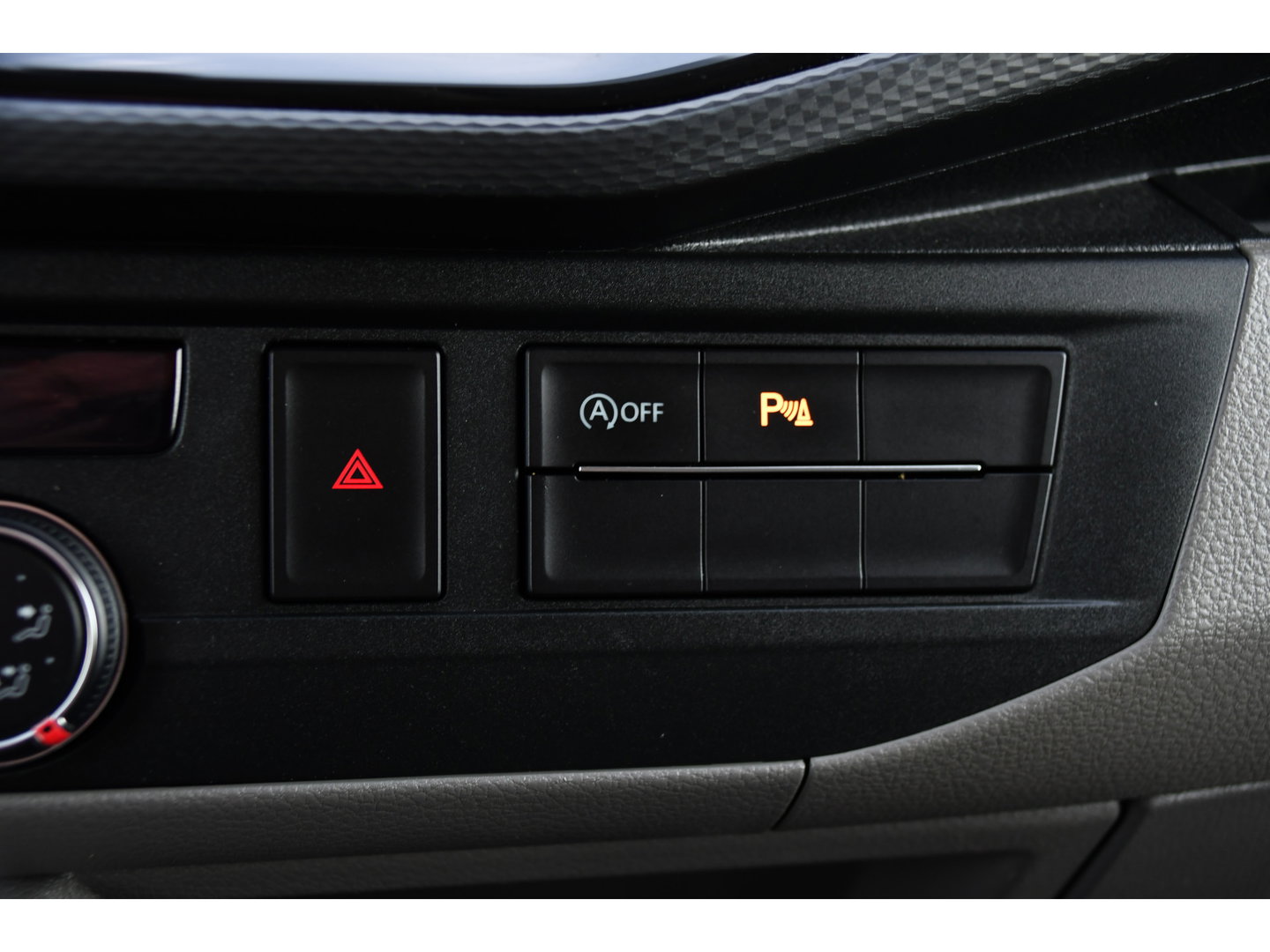 Volkswagen Transporter 2.0 TDI L2H1 30 Bulli Virtual, Cruise, Camera, Carplay, LED, Automaat, 150pk, Multimedia, Sensoren, Airco, Uniek!