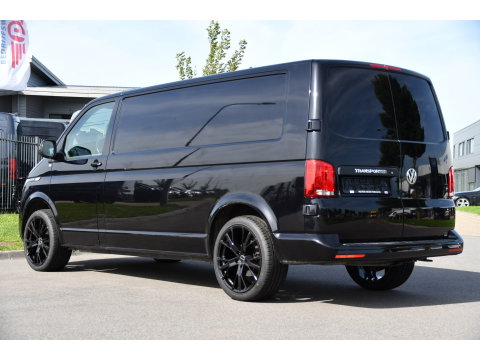 Volkswagen Transporter 2.0 TDI L2H1 30 Bulli Virtual, Cruise, Camera, Carplay, LED, Automaat, 150pk, Multimedia, Sensoren, Airco, Uniek!