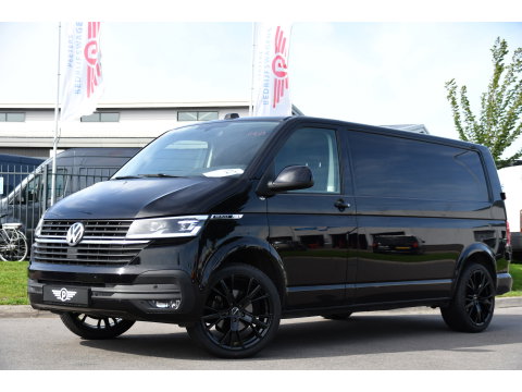 Volkswagen Transporter 2.0 TDI L2H1 30 Bulli Virtual, Cruise, Camera, Carplay, LED, Automaat, 150pk, Multimedia, Sensoren, Airco, Uniek!