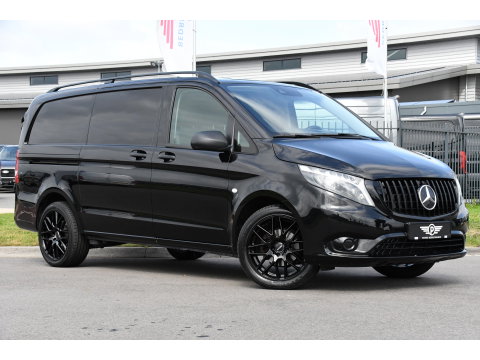 Mercedes-Benz Vito 116 CDI L2 Black Edition Cruise, Camera, Carplay, 164pk, Automaat, Sensoren, Trekhaak, Multimedia, LED, Stoelverwarming, Uniek!