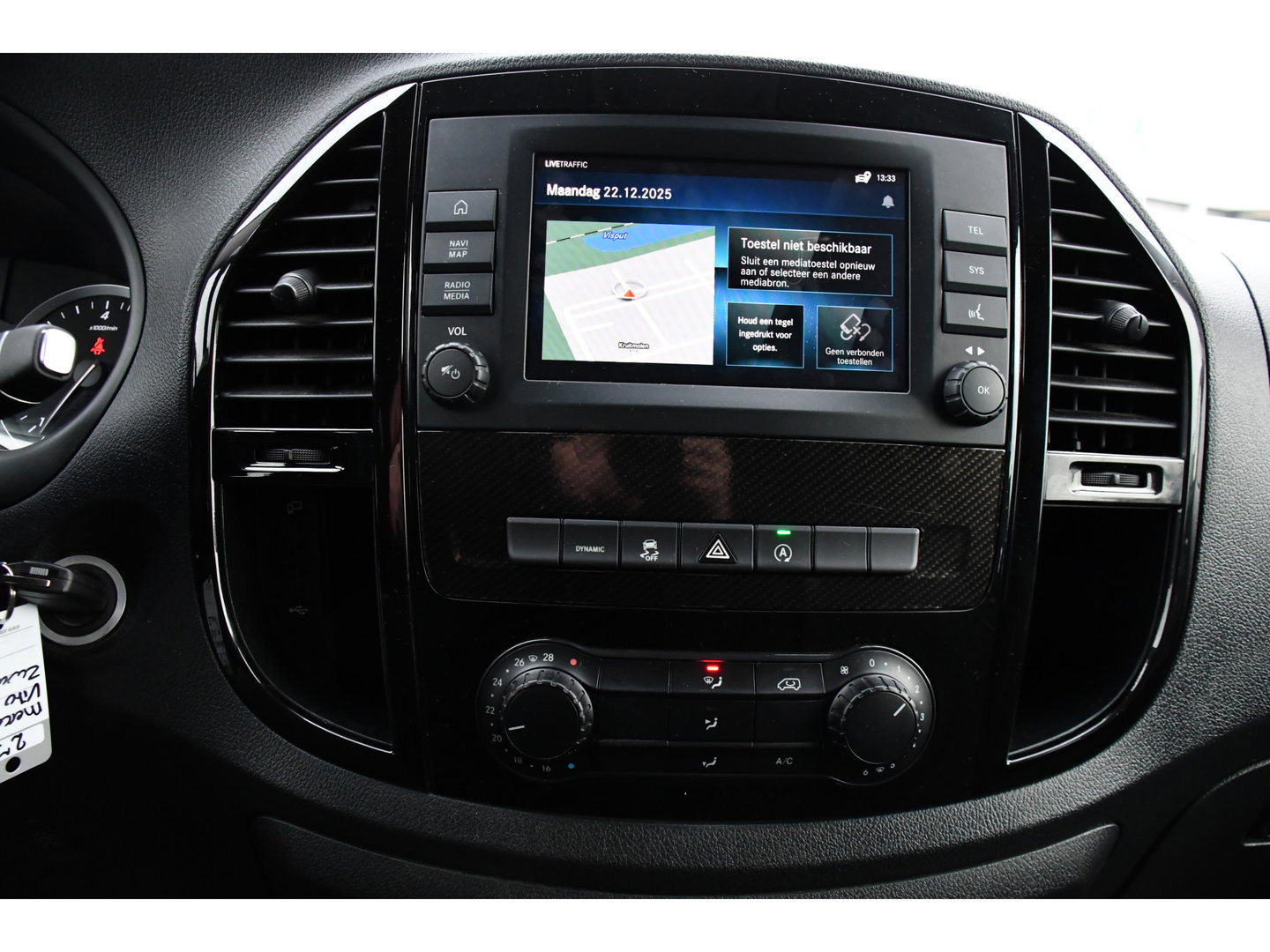 Mercedes-Benz Vito 119 CDI L2 Black Edition Camera, Cruise, Carplay, LED, Automaat, 190pk, Trekhaak, Multimedia, Sensoren, Uniek!