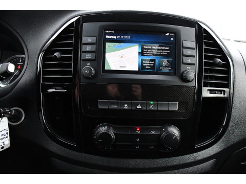 Mercedes-Benz Vito 119 CDI L2 Black Edition Camera, Cruise, Carplay, LED, Automaat, 190pk, Trekhaak, Multimedia, Sensoren, Uniek!