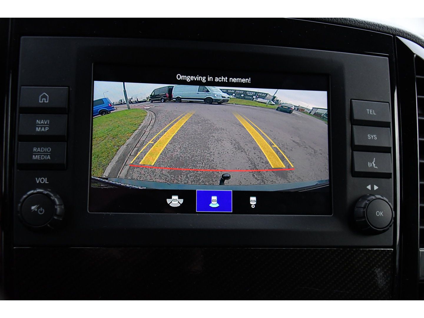 Mercedes-Benz Vito 119 CDI L2 Black Edition Camera, Cruise, Carplay, LED, Automaat, 190pk, Trekhaak, Multimedia, Sensoren, Uniek!
