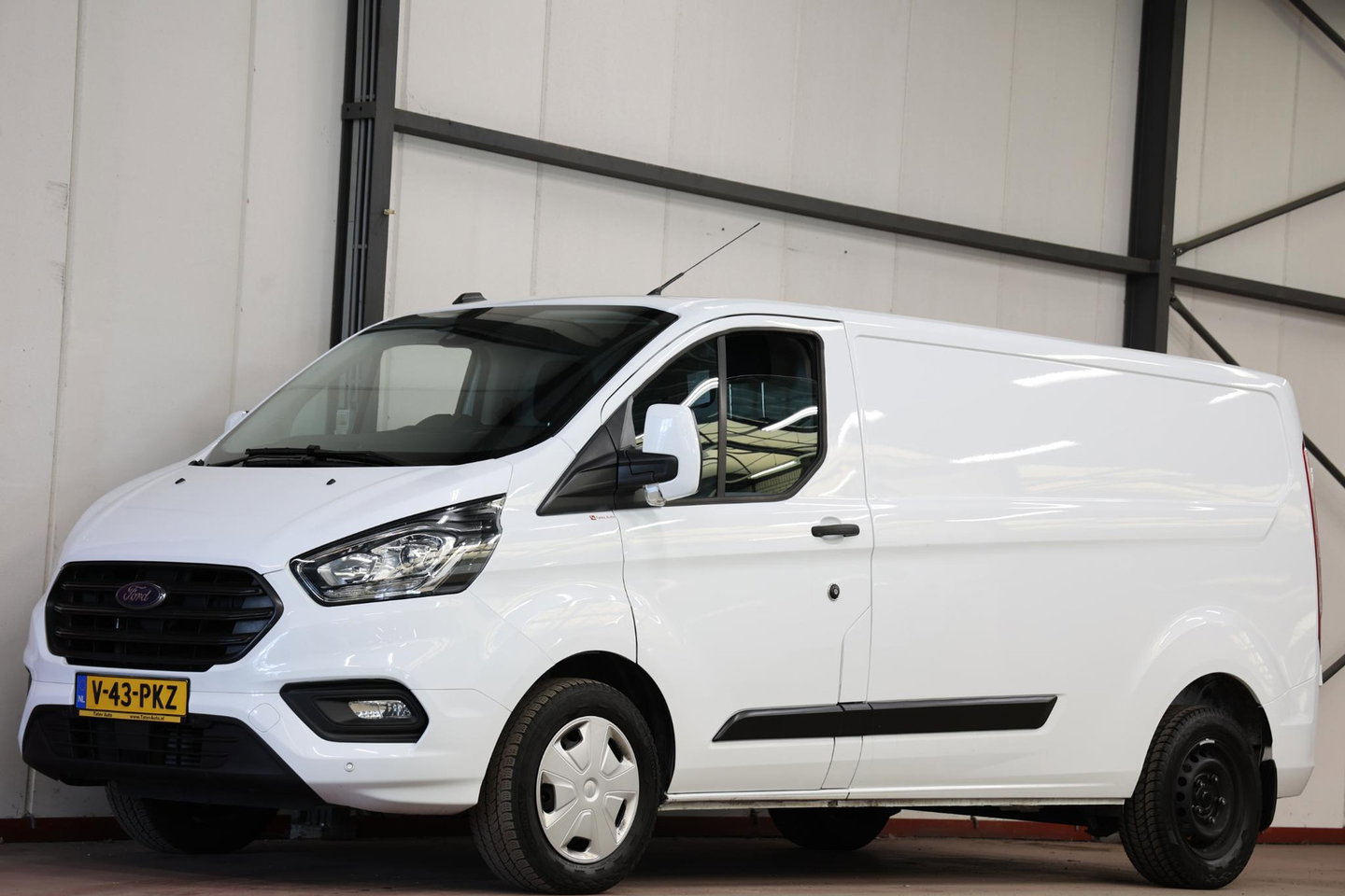Ford Transit Custom 2.0 TDCI L2H1 AUTOMAAT